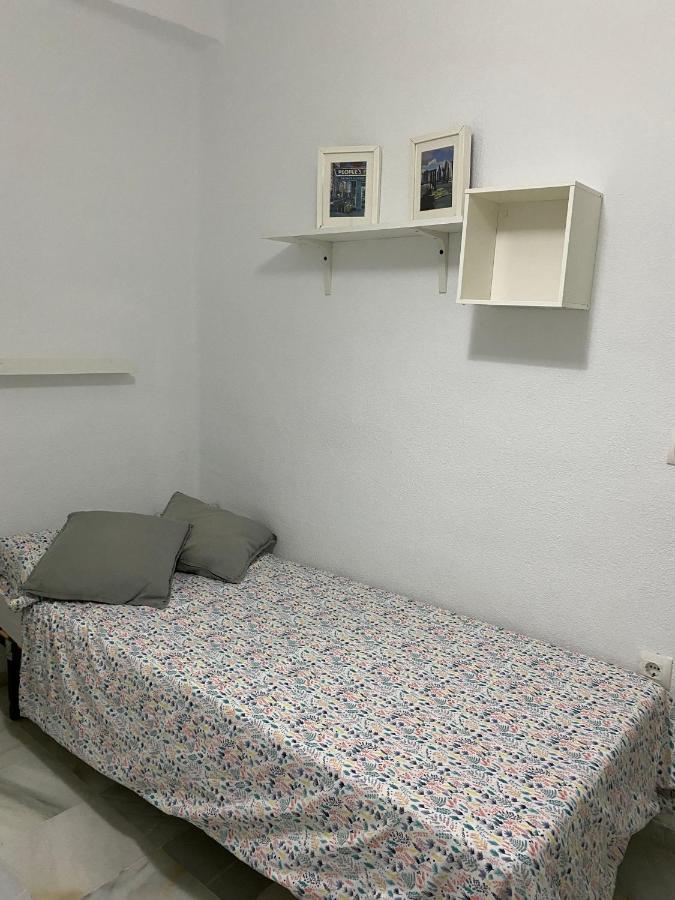 Beautiful Apartment In Historic City Center Sevilla Kültér fotó